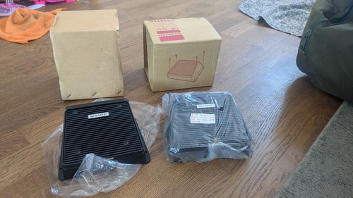 Sharp car radio parcel - car,