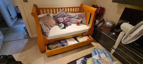 Tutti bambini cot bed with