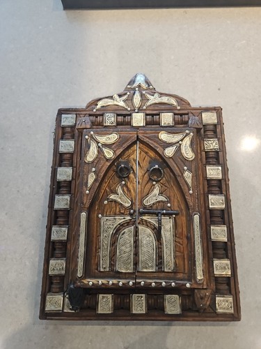 Moroccan wood mirror - moroccan,