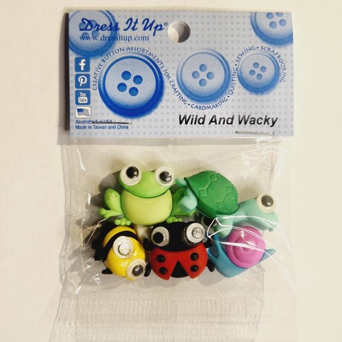 Dress novelty buttons - up,