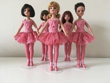 7 White Stands For Sindy