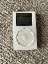 iPod Classic 2nd Generation Boxed with Accessories A1099 Working