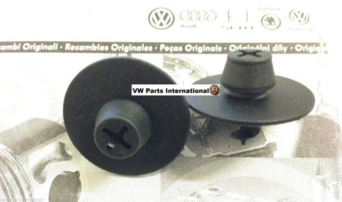 Black carpet mat clips - carpet, round