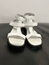 Ladies White Thick Soled Roman Sandals Size 6 Only Worn  Once