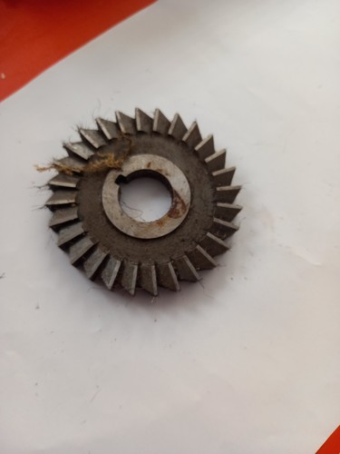 Milling horizontal side and