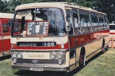 BUS PHOTO EAST KENT PHOTOGRAPH LAH817A PICTURE AEC RELIANCE PLAXTON BODIED COACH