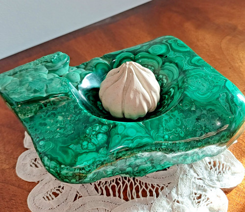 Malachite nest shaped - , nest-shaped
