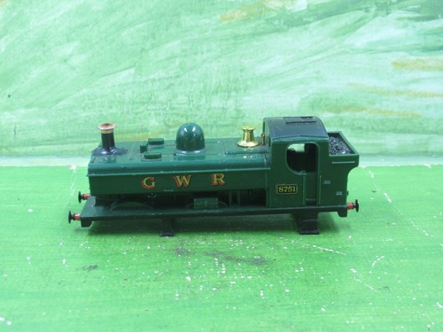 Hornby r041 pannier tank loco - r041,