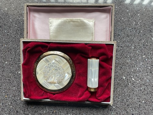 Vintage boxed metal vanity - boxed,