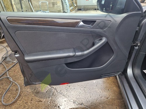 Volkswagen jetta mk6 door - jetta,