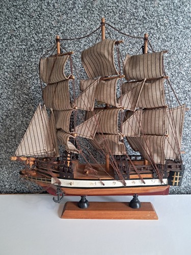 Vintage wooden hand made - vintage,