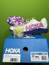 Hoka One One Crescendo XC