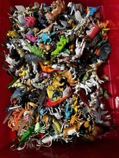 15 Random Dinosaur Or Animal Mini Toys Figures