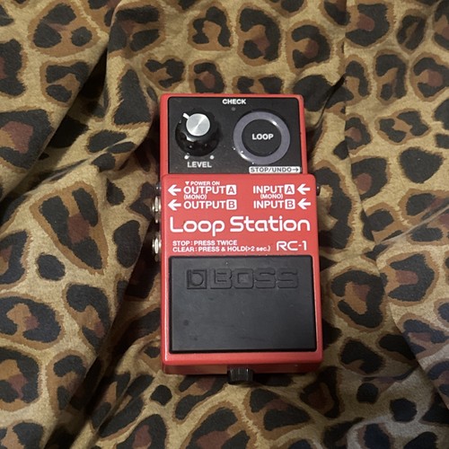 Boss loop station - loop,