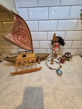 Disney Moana Boat  Starlight 22” long with figures