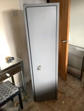 Brattonsound Gun Cabinet Holds 7 Guns