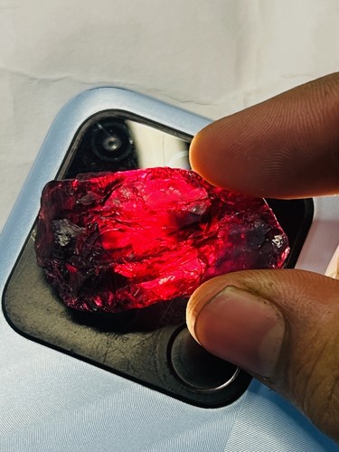 Natural red rough - ct,