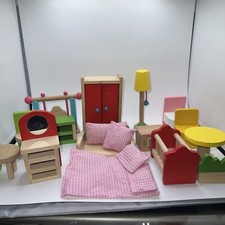 Wooden dolls' house furniture