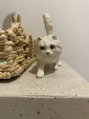 Royal doulton stalking - doulton, cat