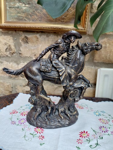 Vintage large bronze effect - large,