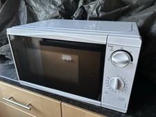 Tesco MM08 microwave 700w
