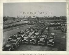 1959 Press Photo Dozens of