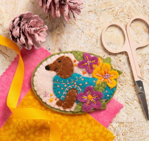 Dachshund dog felt craft kit - dog,