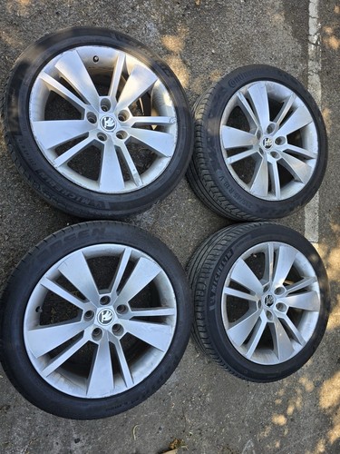 Skoda superb alloy wheel - skoda,