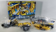 Doctor Who Character Building TARDIS Console Room Mega Set – 579 Pieces, Figures