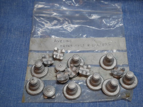 White metal aveling front - white,