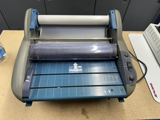 GBC RollSeal Ultima 35 Roll