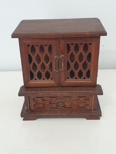 Vintage wooden musical - wooden,
