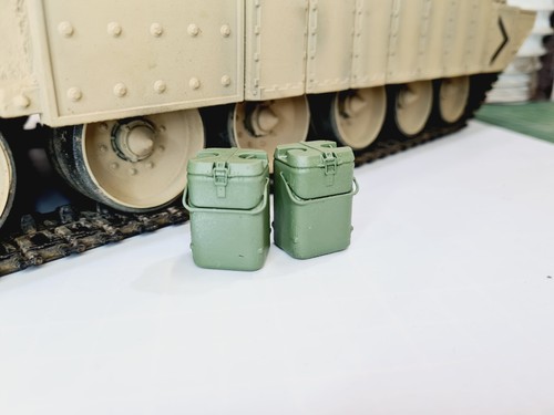 Norwegian food container - 1/16,