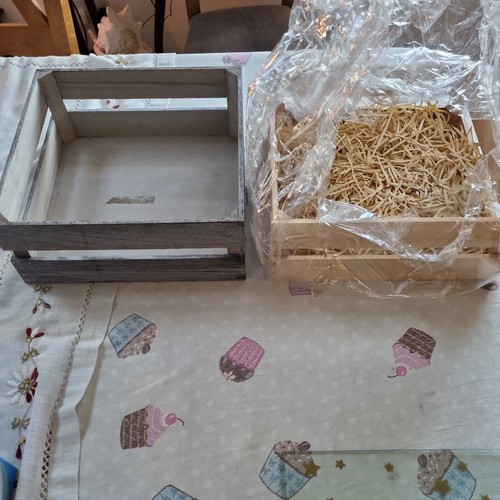 Wooden hamper gift storage - x,