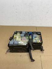 FORD FOCUS 11-14 FUSE BOX