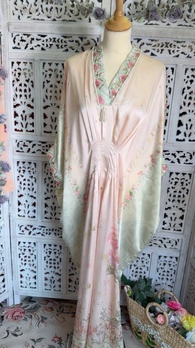 Luxurious satin silk - luxurious, printed