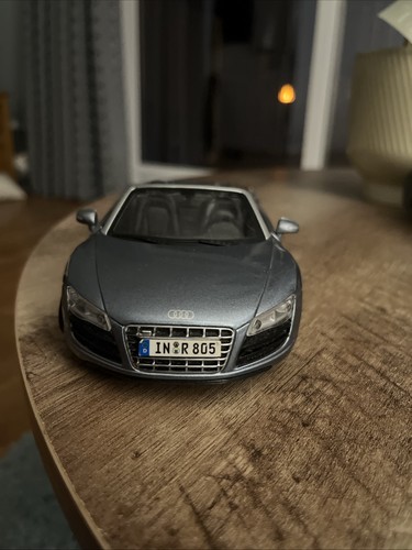 Maisto audi spyder 24 - r8,
