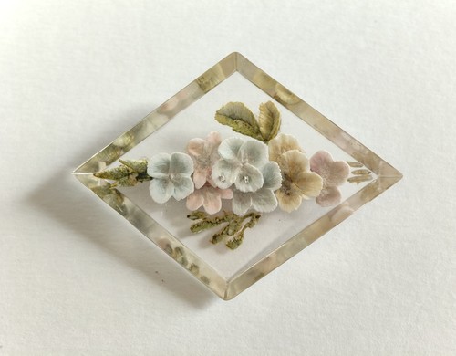 Vintage 1940s brooch - vintage, lucite