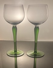 2 Vintage Green Stemmed White