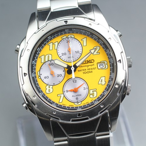 Near mint seiko chronograph - mint],