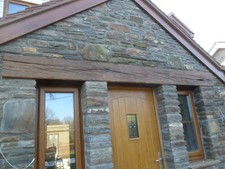 OAK BEAMS/RECLAIMED