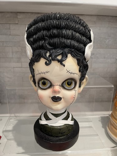 Maxx girl zombie elvira - maxx,