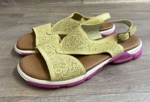 Adesso sandals green cut out - adesso,