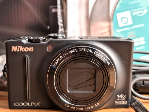 Mint nikon coolpix - mint,