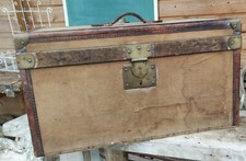 Antique Leather & Brass Trunk/Old Storage/Old Leather and Brass Trunk