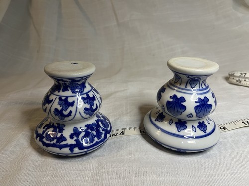 Pair blue white porcelain - pair,
