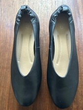 M & S Ladies Pumps shoes 7.5
