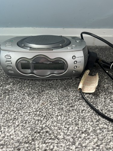 Technika cdcr 106 - alarm, clock