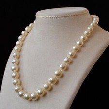Cream Faux Pearl Choker