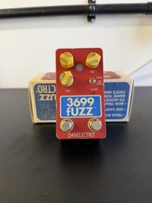 Danelectro 3699 Fuzz Guitar
